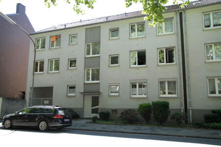 Gelsenkirchen <br />
Schemannastr. 31-35 <br />
18 Wohneinheiten und 9 Garagen