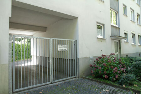 Gelsenkirchen <br />
Schemannastr. 31-35 <br />
18 Wohneinheiten und 9 Garagen