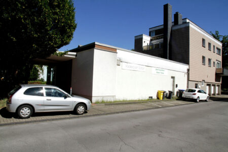 Gelsenkirchen <br />
Schulte-Im-Hofe-Platz 13 <br />
2 Gewerbeeinheiten